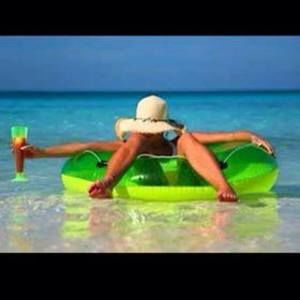 Meet your Posher, Vicki